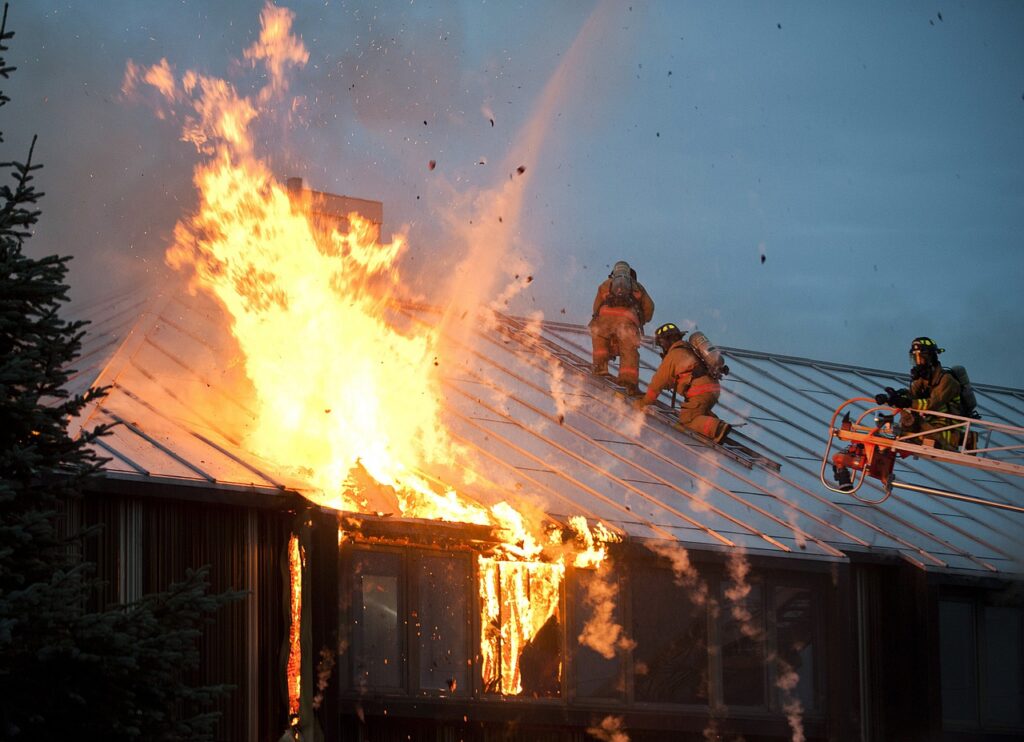 fire, flames, building-89353.jpg